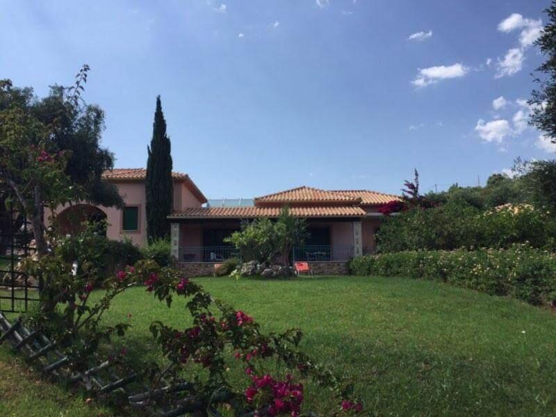 Aiora Suites Sívota Exteriör bild