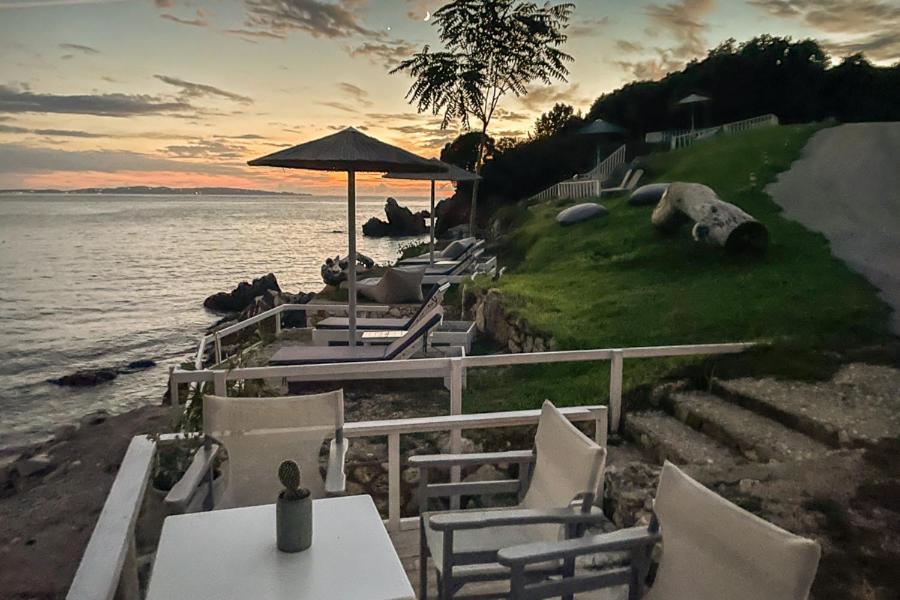 Aiora Suites Sívota Exteriör bild