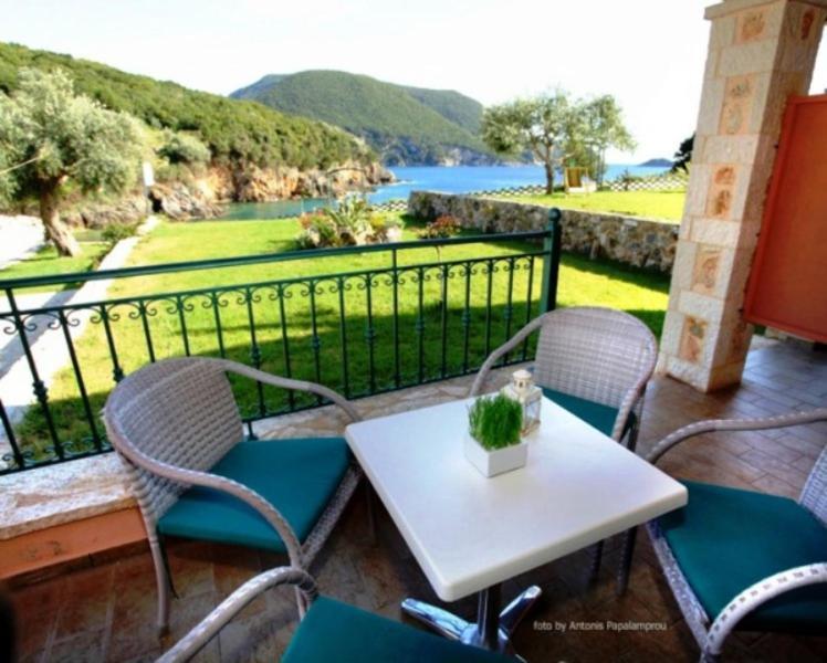Aiora Suites Sívota Exteriör bild