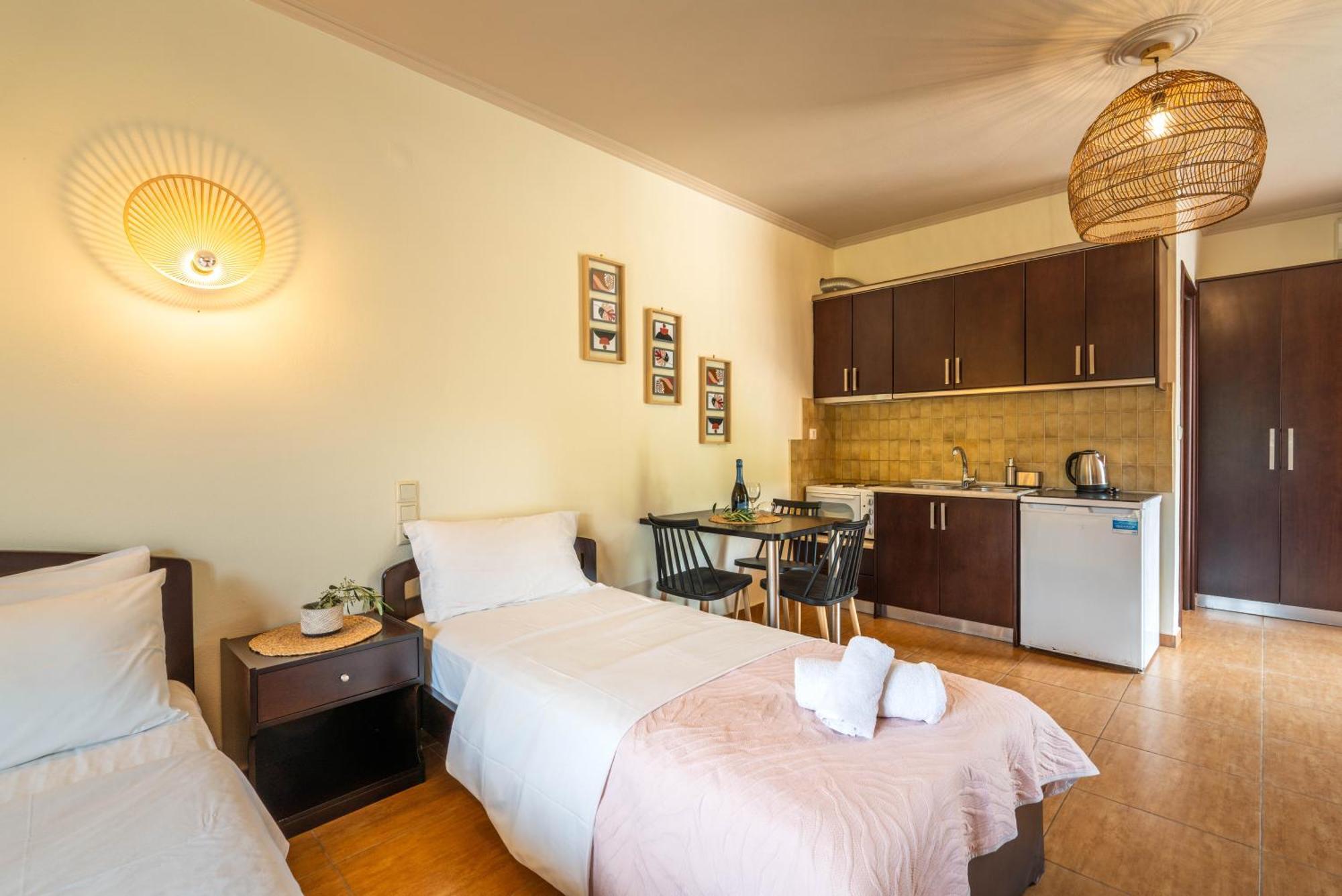 Aiora Suites Sívota Exteriör bild
