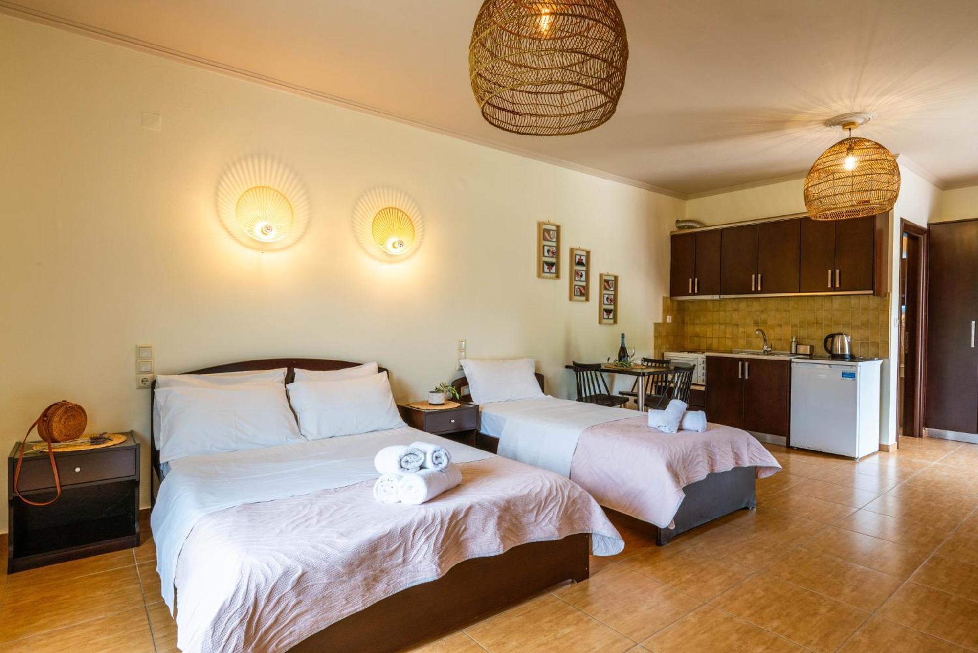 Aiora Suites Sívota Exteriör bild