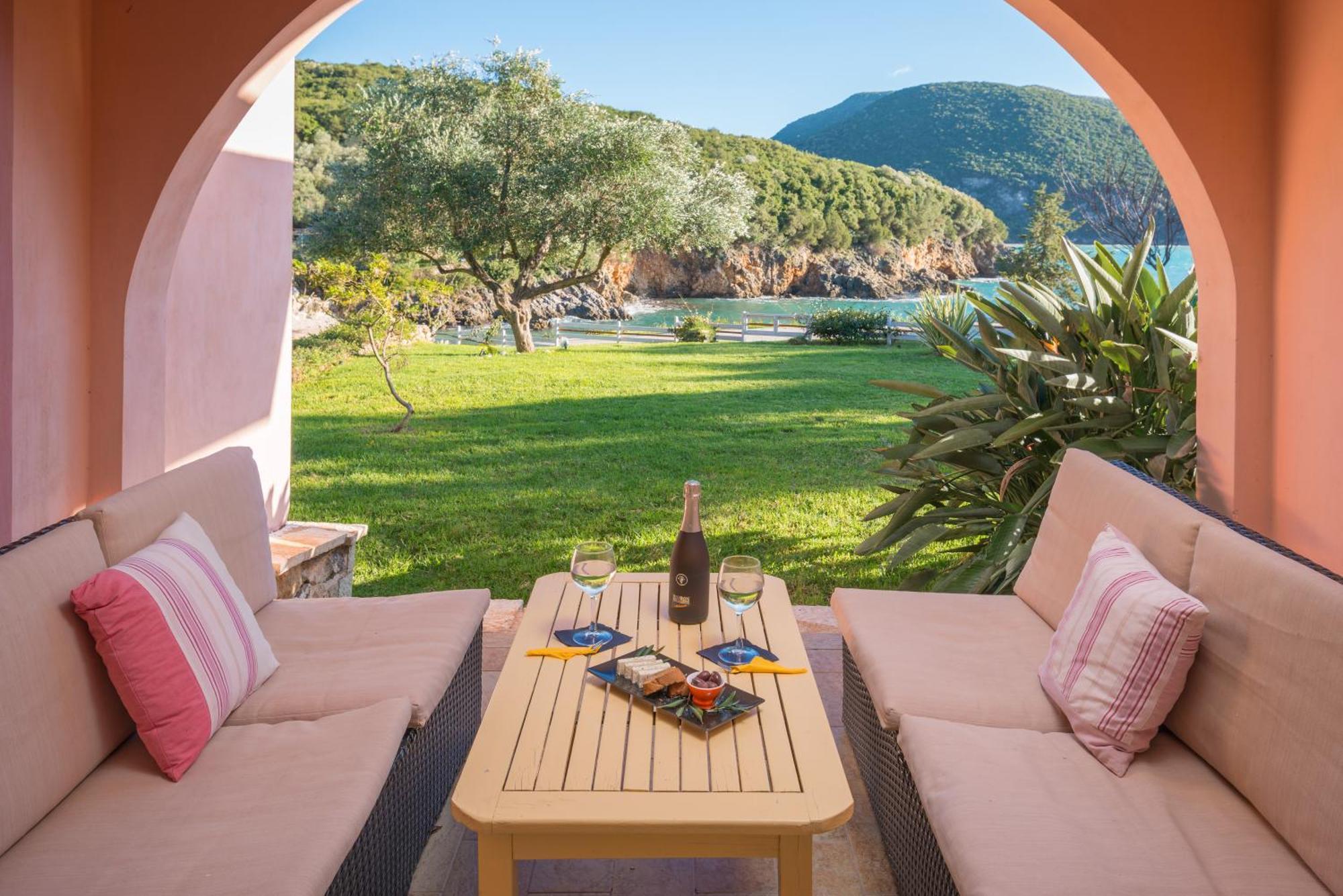 Aiora Suites Sívota Exteriör bild