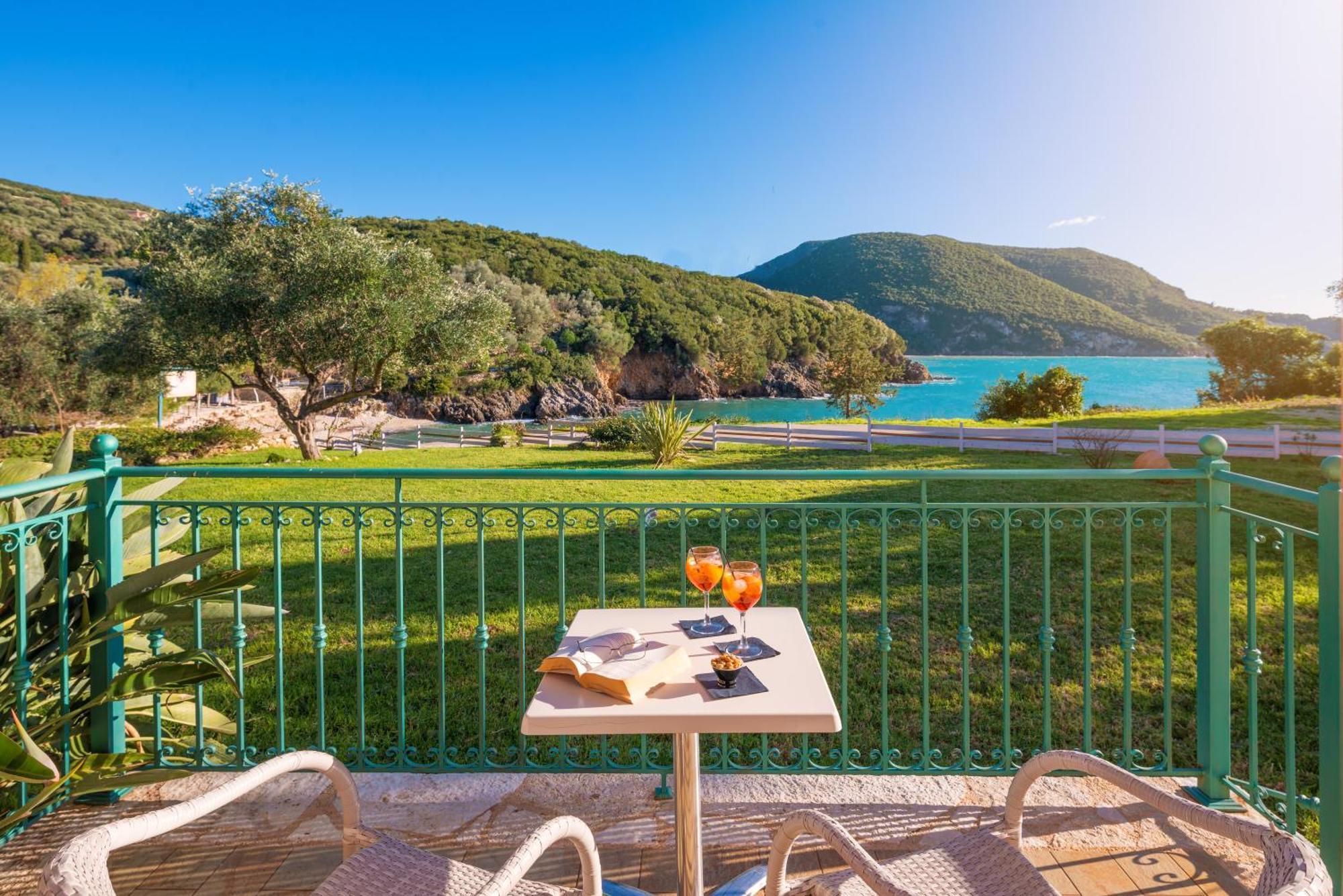 Aiora Suites Sívota Exteriör bild